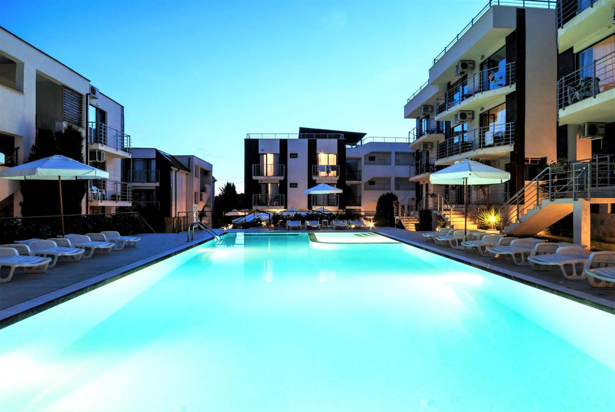 New Line Village Apartments Sunny Beach Exterior foto